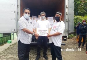 sinar mas land csr rano karno paket lebaran warga covid-19 realestat id dok