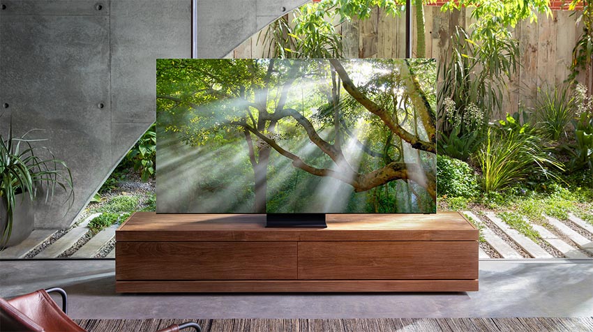 Samsung QLED 8K TV 2020 menerapkan desain yang mengurangi bezel dan matriks hitam ke tingkat yang nyaris tak terlihat. (Foto: dok. Samsung Electronics)