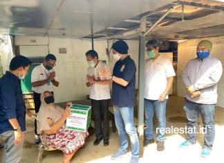 sinar mas land csr andy f noya cpvid-19 tangerang realestat id dok