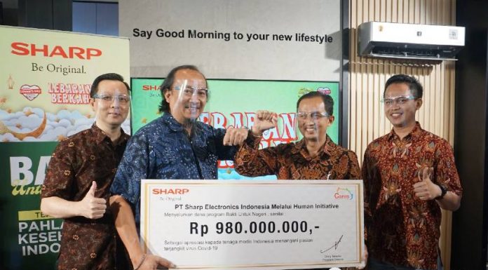 sharp indonesia donasi Rp980 juta untuk tenaga kesehatan covid-19 realestat.id dok