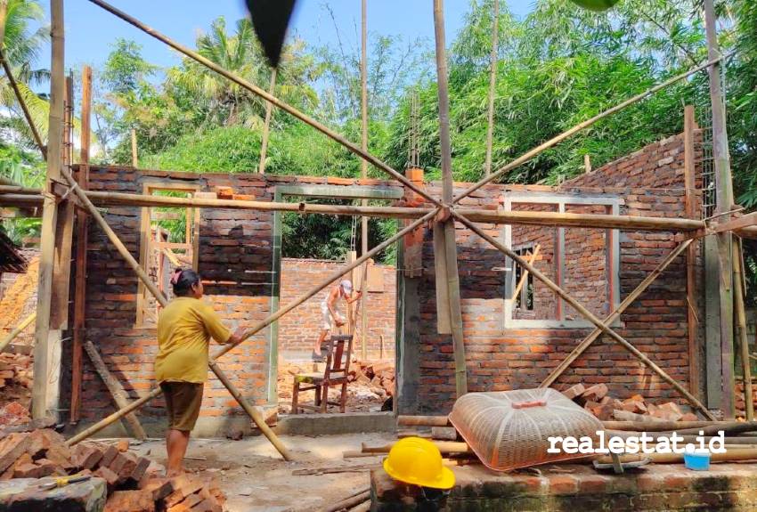 Renovasi Rumah Tidak Layak Huni (RTLH) di Yogyakarta. (Foto: Dok. Kementerian PUPR) 