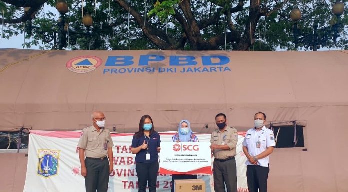 SCG #PeduliBersama donasi Alat Pelindung Diri Masker N95 realestat.id dok