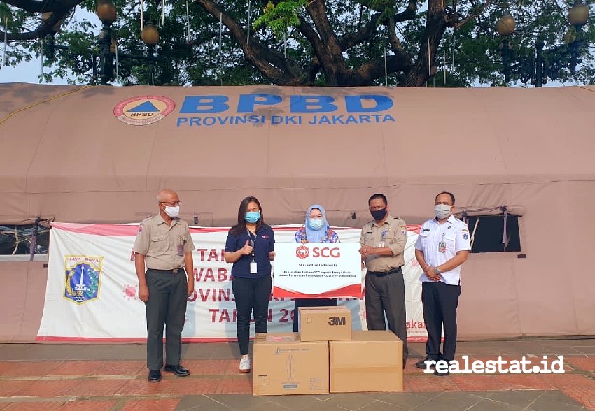 SCG menyerahkan donasi Alat Pelindung Diri dan Masker N95 kepada  Pemerintah Daerah DKI Jakarta  mendukung pemerintah dalam menangani  COVID-19.