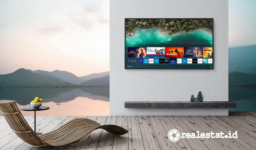 Televisi Samsung The Terrace – Smart TV QLED 4K yang dirancang untuk penggunaan di luar ruangan atau outdoor. (Foto: dok. Samsung Indonesia)