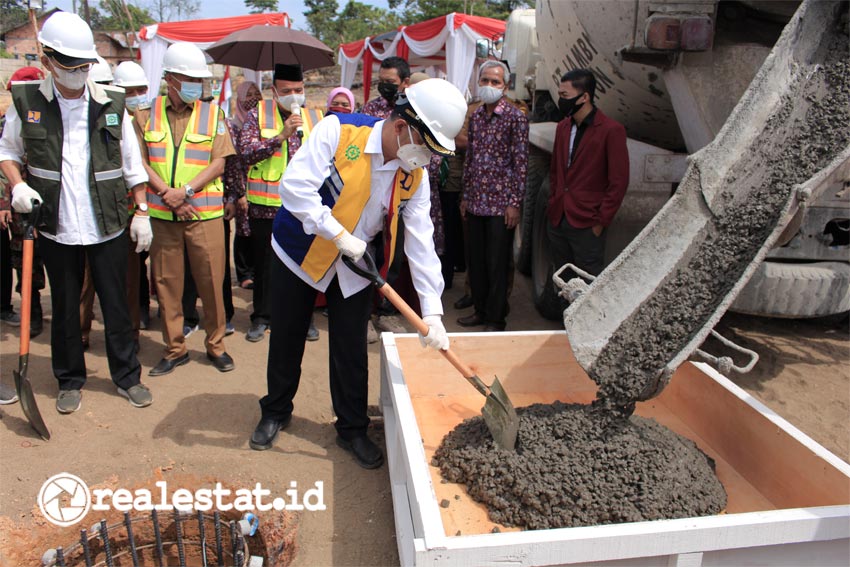 Prosesi pembangunan Rusun Universitas Muhammadiyah Jambi yang dilakukan Kementerian PUPR. (Foto: dok. Kementerian PUPR)
