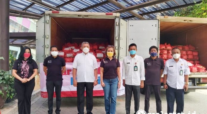 Bantuan Pangan Sinar Mas Land Tangsel Tangerang Selatan realestat.id dok
