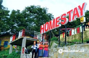 Kementerian PUPR Bangun Sarhunta Kampung Warna-warni di Parapat realestat.id dok