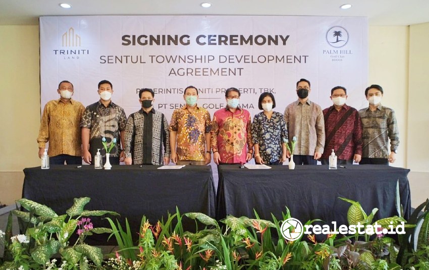 Signing ceremony antara PT Perintis Triniti Properti Tbk dengan PT Sentul Golf Utama, Rabu, 18 Agustus 2021 (Foto: Dok. Triniti Land)