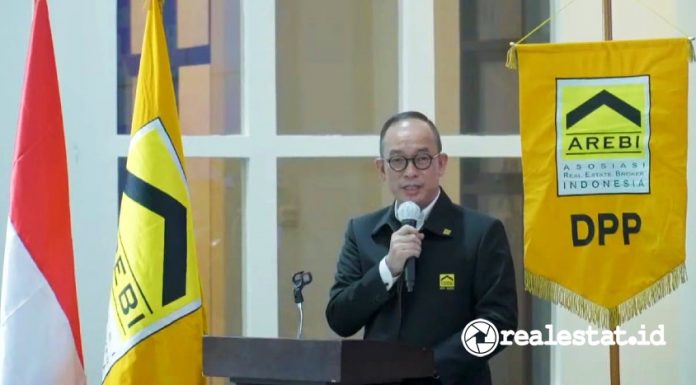 Lukas Bong ERA Max Ketua Umum DPP AREBI realestat.id dok