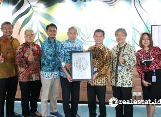 Wisma BCA Foresta Raih Greenship Existing Building Peringkat Platinum dari Green Building Council Indonesia realestat.id dok