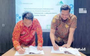 Penandatanganan perjanjian kerja sama Triniti Land dengan PT Tanamori Makmur Indonesia dan PT Flores Prosperindo untuk membangun proyek di Tana Mori, Labuan Bajo, NTT.