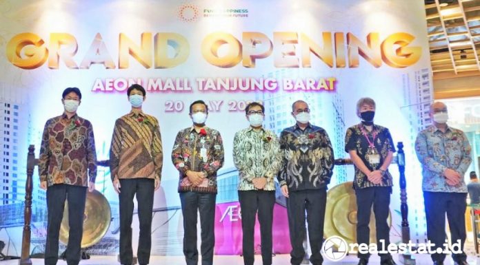Sinar Mas Land Gelar Southgate Expo di Grand Opening AEON Mall Tanjung Barat realestat.id dok