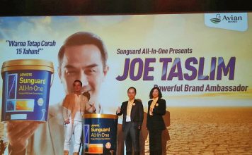 Joe Taslim sebagai brand ambassador Avian Sunguard All-in One