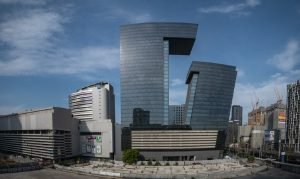 Gedung Unik G Tower Bangkok Thailand realestat.id dok