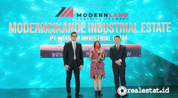 ModernCikande Industrial Estate Properti Indonesia Award PIA 2022 realestat.id dok