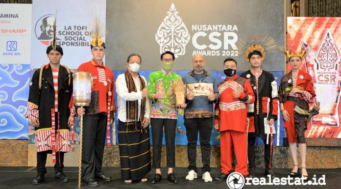 Sharp Sabet 5 Penghargaan CSR Nusantara Awards 2022 realestat.id dok