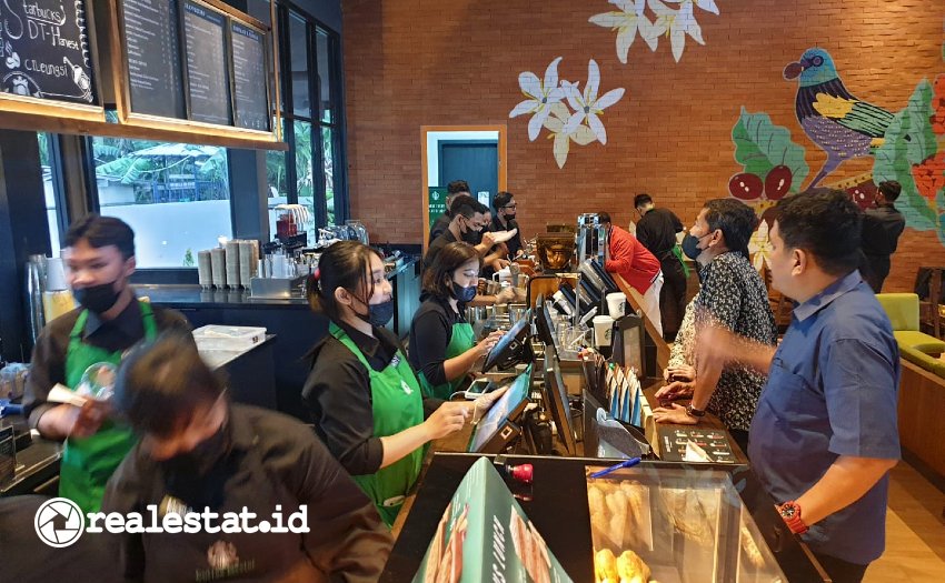 Gerai stand alone Starbucks di Harvest City realestat.id dok2