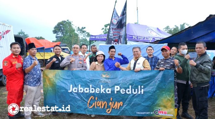 Kegiatan Donasi "Jababeka Peduli Cianjur" (Foto: istimewa)