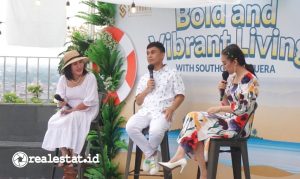 Christine Natasha Tanjungan (Commercial National Division Head – Sinar Mas Land) bersama Raditya Dika sebagai bintang tamu dalam acara Southgate Content Creator Gathering, Sabtu, Desember 2022.