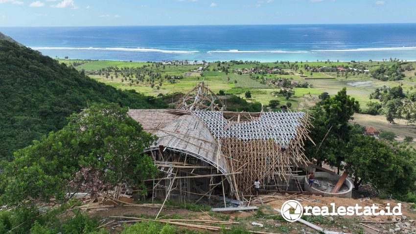 Pembangunan Vila Gran Melia Lombok Invest Islands realestat.id dok