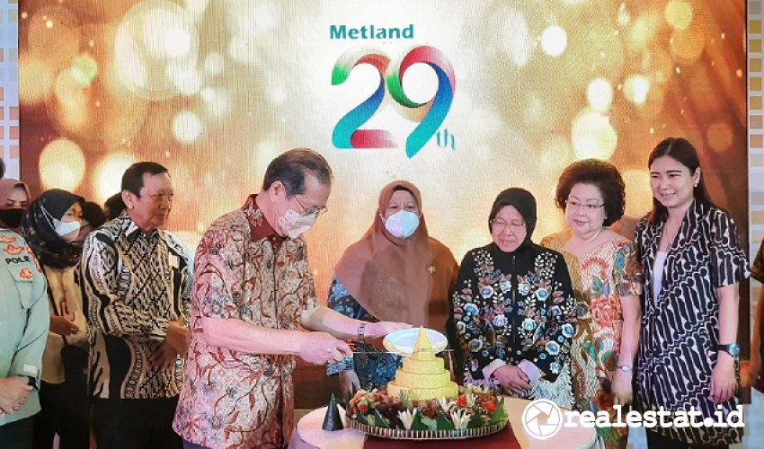 Perayaan HUT Metland ke 29 tahun yang dihadiri oleh Menteri Sosial RI Tri Rismaharini pada Kamis (16/02/2023) di Grand Metropolitan Bekasi.