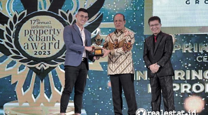 Central Group meraih penghargaan di kategori “Most Innovative Project/Township with Smart Integrated Concept" dalam ajang di ajang Indonesia Property & Bank Awards (IPBA) 2023 (Foto: istimewa). 
