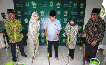 Ketua Umum Pimpinan Pusat Dewan Masjid Indonesia Muhammad Jusuf Kalla saat peluncuran Gerakan Masjid Bersih