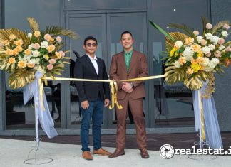 Collins Boulevard Hyde Garden Villa Tangerang Triniti Land realestat.id dok