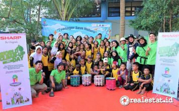 Sharp Indonesia Greenerator World Clean Up Day Pulau Harapan realestat.id dok