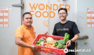 Sayurbox dan FoodCycle Indonesia memberikan bantuan bahan makanan segar kepada lebih dari 300 masyarakat di Menteng Atas, Jakarta Selatan. (Sumber: dok Sayurbox)