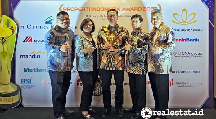 GNA Group The Emerging Mid Scale Housing Developer Properti Indonesia Award PIA 2023 realestat.id dok