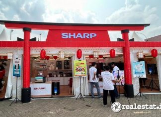 Design Booth Sharp Indonesia Jak Japan Matsuri 2023 realestat.id dok