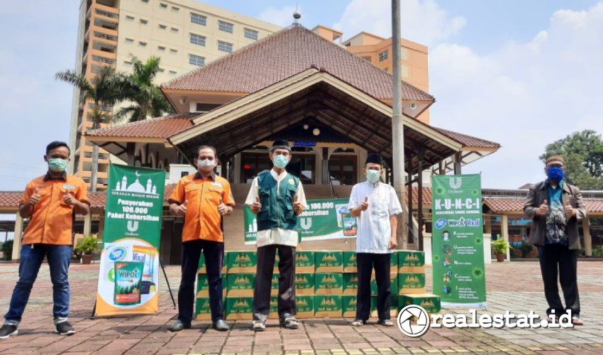 Gerakan Masjid Bersih (GMB) kembali hadir bersama Wipol dan Sunlight