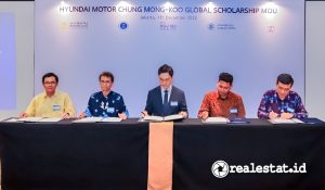 Penandatanganan MoU antara President University Hyundai dengan Motor Chung Mong-Koo Global Scholarship (Foto: Istimewa)