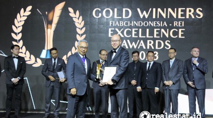Summarecon Agung SMRA Fiabci Indonesia-REI Excellence Award 2023 realestat.id dok