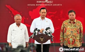 Dari kiri ke kanan: Basuki Hadimuljono, Menteri PUPR; Agus Harimurti Yudhoyono, Menteri ATR/Kepala BPN; dan Airlangga Hartarto Menteri Koordinator Bidang Perekonomian. (Foto: Dok. ATR/BPN)