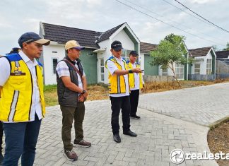 Iwan Suprijanto tinjau PSU di NTB kementerian PUPR realestat.id dok