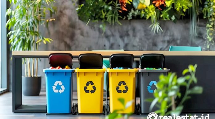 recycle bin daur ulang pengelolaan pengolahan sampah kantor realestat.id dok