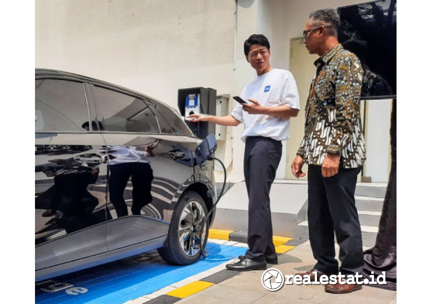 Terra Charge, penyedia layanan Stasiun Pengisian Kendaraan Listrik Umum (SPKLU) mengumumkan ekspansi strategisnya ke pasar Indonesia-RealEstat.id-Adhitya Putra