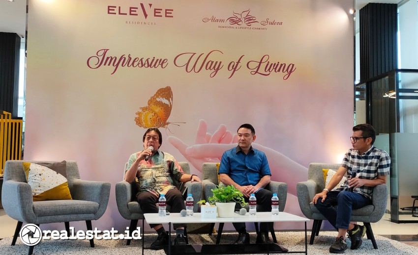 Alvin Andronicus, CMO Elevee Condominium (paling kiri) mengatakan, developer masih tetap harus bekerja keras untuk memasarkan proyeknya di 2025. (Foto: Istimewa)