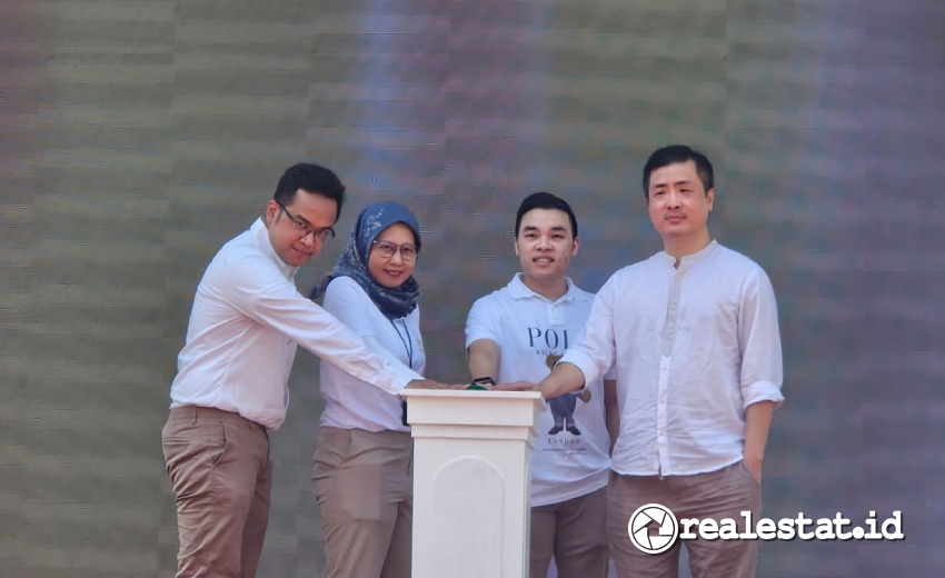 Groundbreaking East Market di kawasan Grand Dharmahusada Lagoon Surabaya Timur (Foto: Istimewa)