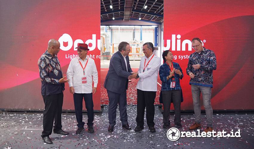 Peresmian pabrik Produsen atap ramah lingkungan Onduline di PIER Pasuruan, Jawa Timur. (Sumber: Onduline)