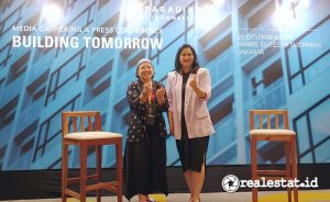 Diana Solaiman, Chief Corporate Services Officer INPP (kanan) dan Ami Hatta, Chief Corporate Communication INPP saat konferensi pers, Jumat, 20 Desember 2024. (Foto: Realestat.id)