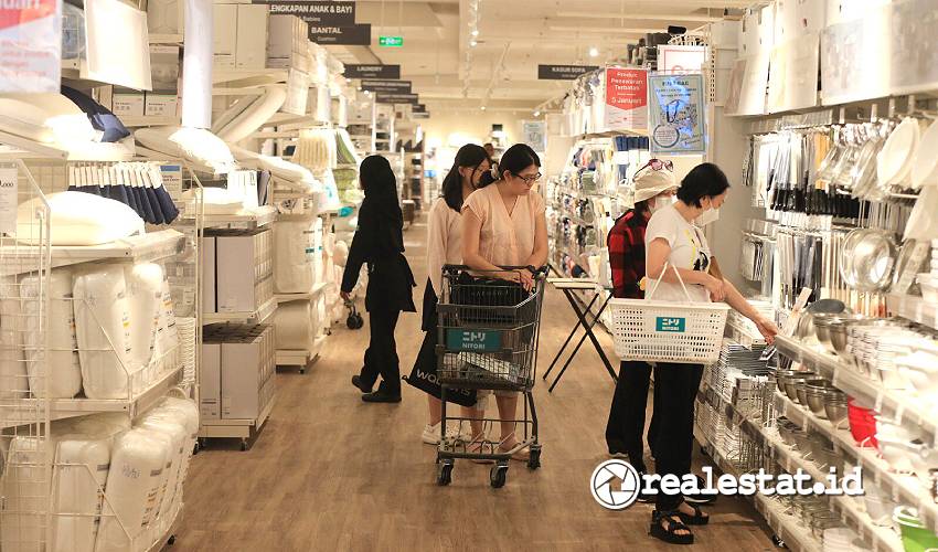 Peresmian toko kedua Nitori Group yang berada di Lippo Mall Puri menandai komitmen mereka merupakan langkah strategis penetrasi pasar di kawasan Asia Tenggara-RealEstat.id