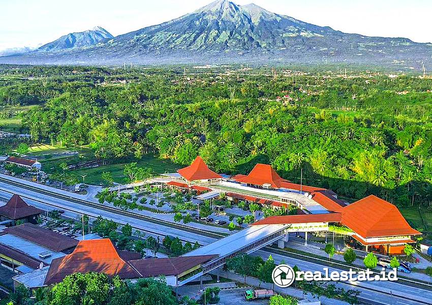 Resta Pendopo KM 456 menjadi salah satu daftar rest area terindah di indonesia. (Sumber: Astra Property)