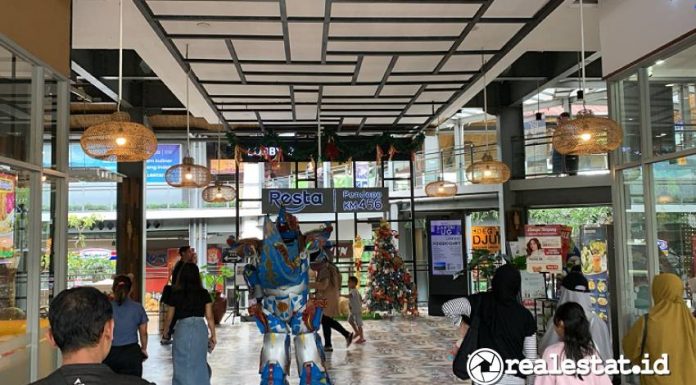 Suasana Lobby Utama Resta Pendopo KM 456 yang terletak di ruas Tol Semarang - Solo. (Sumber: Astra Property)