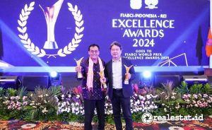 Indradjati Sidi, Komisaris Thamrin Nine (kiri) dan Iwan Wijaya, Direktur Operasional Thamrin Nine di sela ajang FIABCI Indonesia - REI Excellence Award 2024. (Foto: Istimewa)