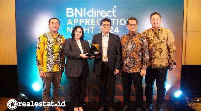 BP Tapera meraih penghargaan sebagai "The Most Improved Digital Transaction" pada acara BNIdirect Appreciation Night 2024 (Foto: Istimewa)