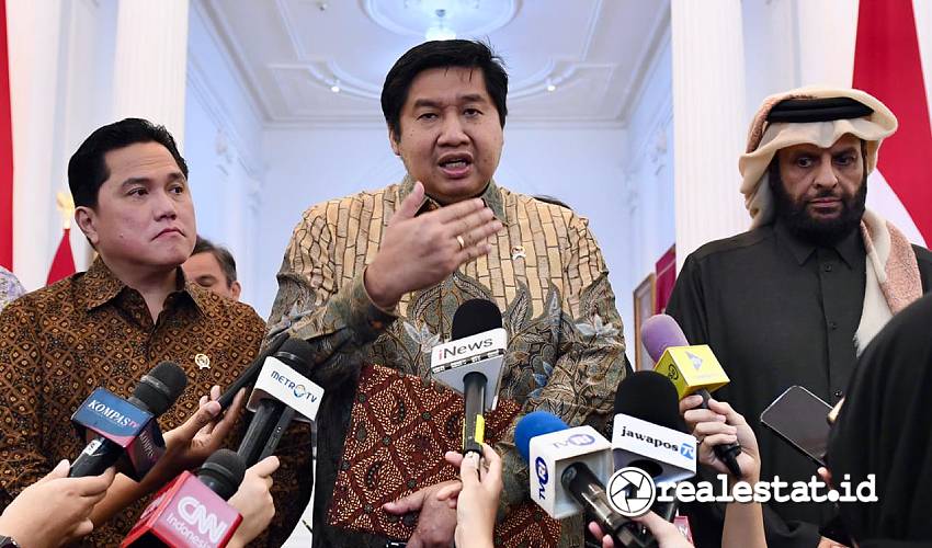 Menteri PKP Maruarar Sirait dengan Yang Mulia Sheikh Abdulazis bin Abdulrahman Al Thani-RealEstat.id