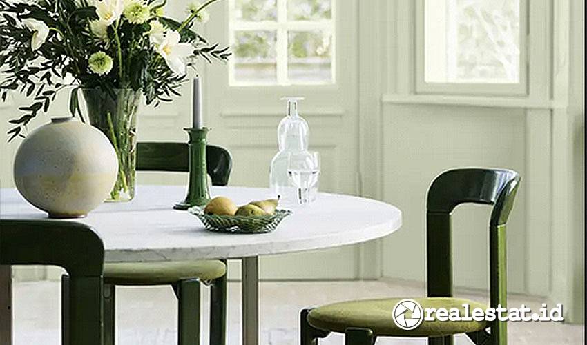 Warna cat rumah yang sejuk dari Jotun Global Collection 2025 Nuances Secret Green-RealEstat.id